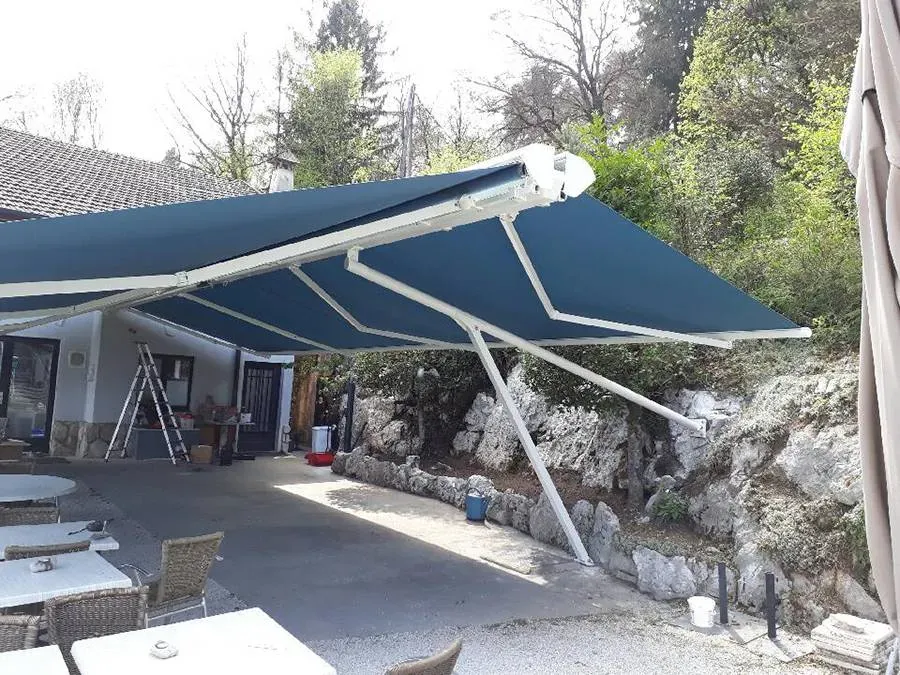 stores-sarl-bunoz-motz (2)