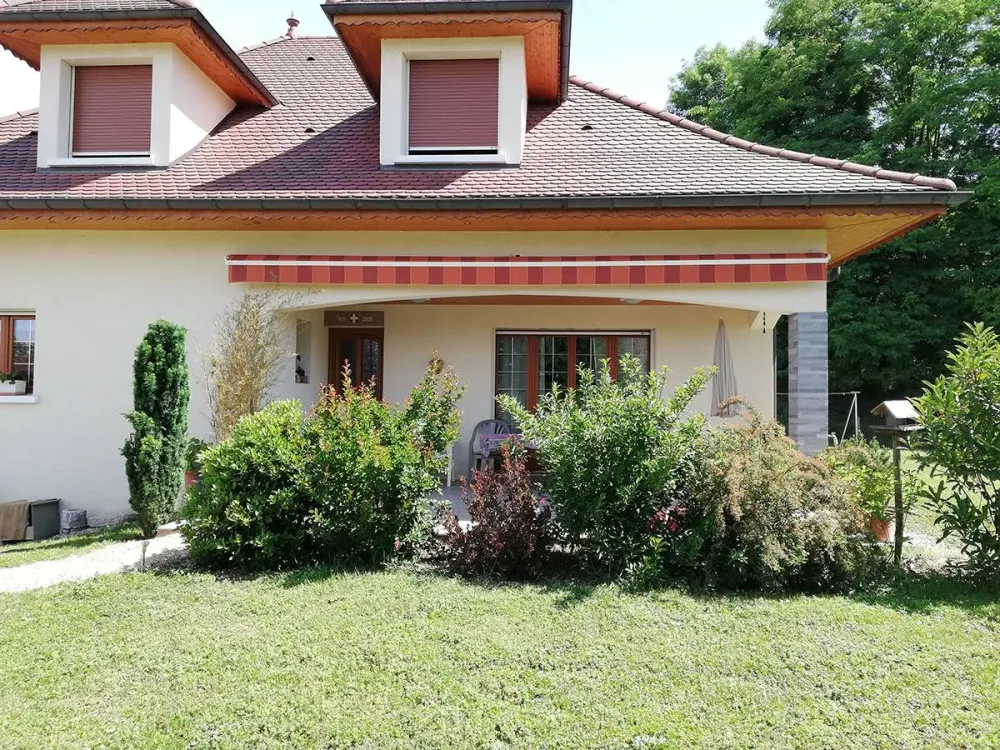 stores-sarl-bunoz-motz (8)