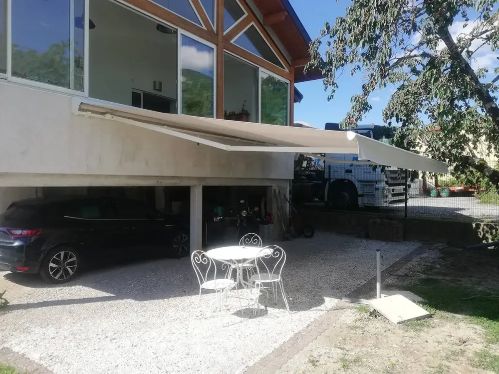 stores-sarl-bunoz-motz (21)