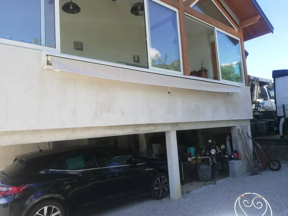 stores-sarl-bunoz-motz (25)