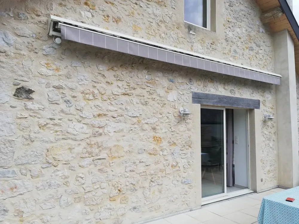 stores-sarl-bunoz-motz (33)