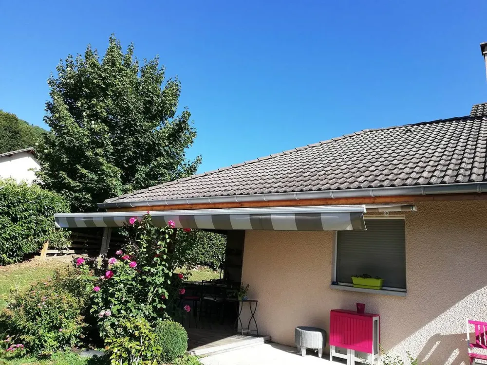 stores-sarl-bunoz-motz (42)