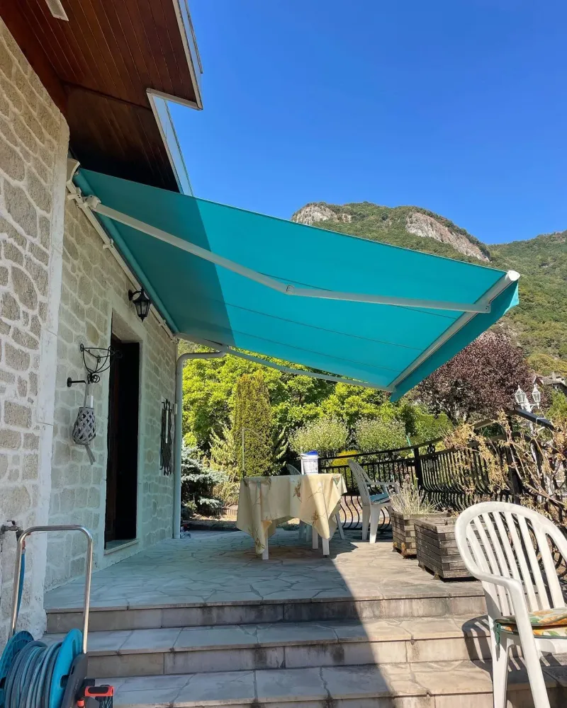 stores-sarl-bunoz-motz (54)