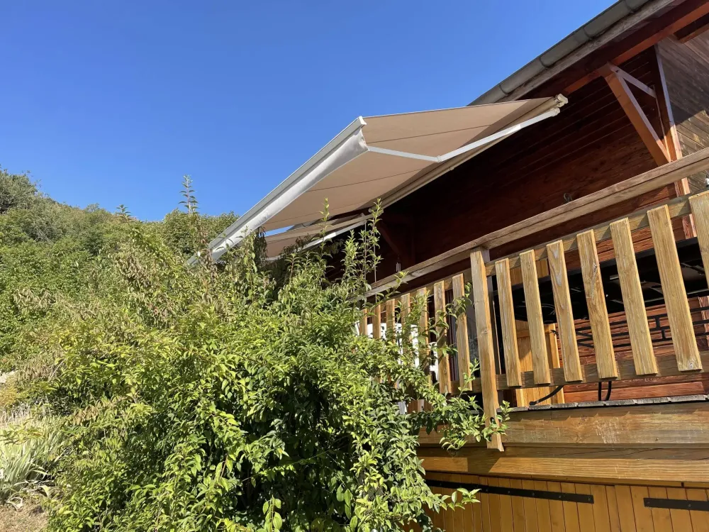 stores-sarl-bunoz-motz (62)