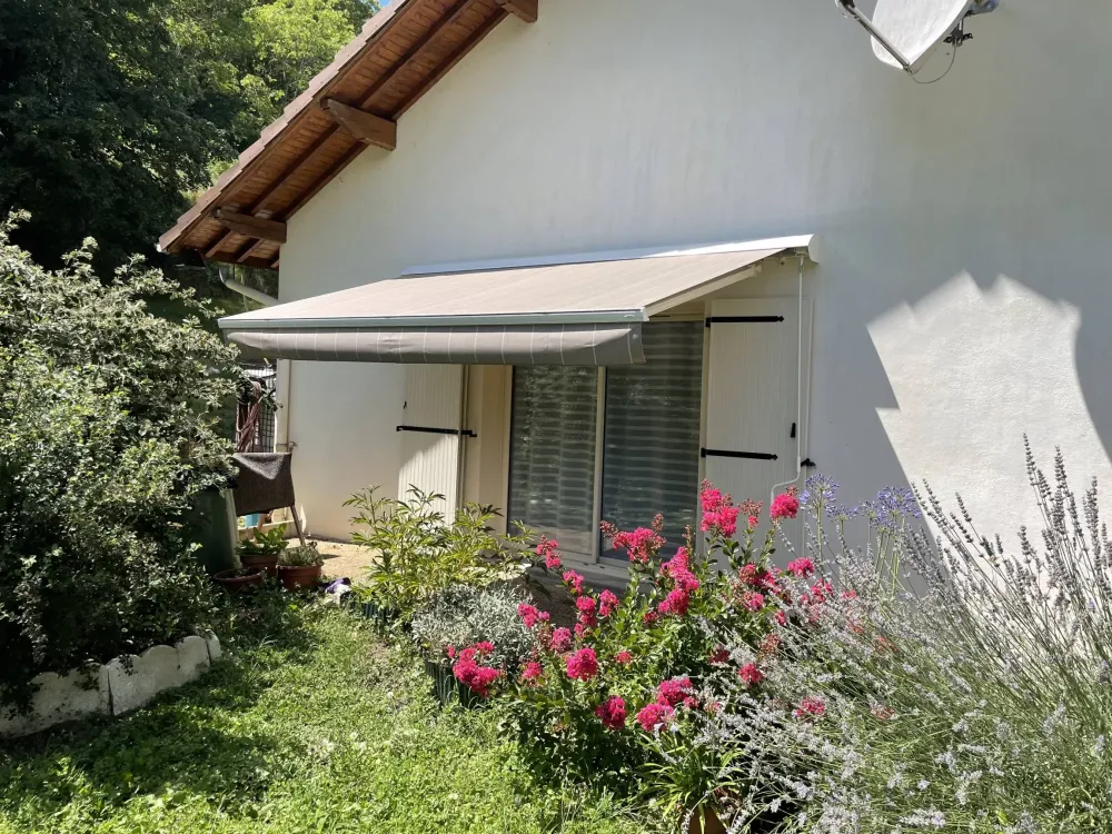 stores-sarl-bunoz-motz (66)