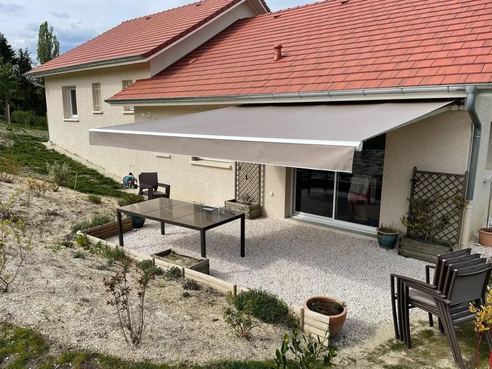 stores-sarl-bunoz-motz (86)