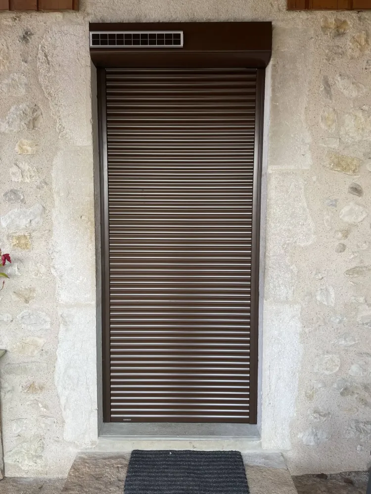 volets-roulants-bso-sarl-bunoz-motz (21)