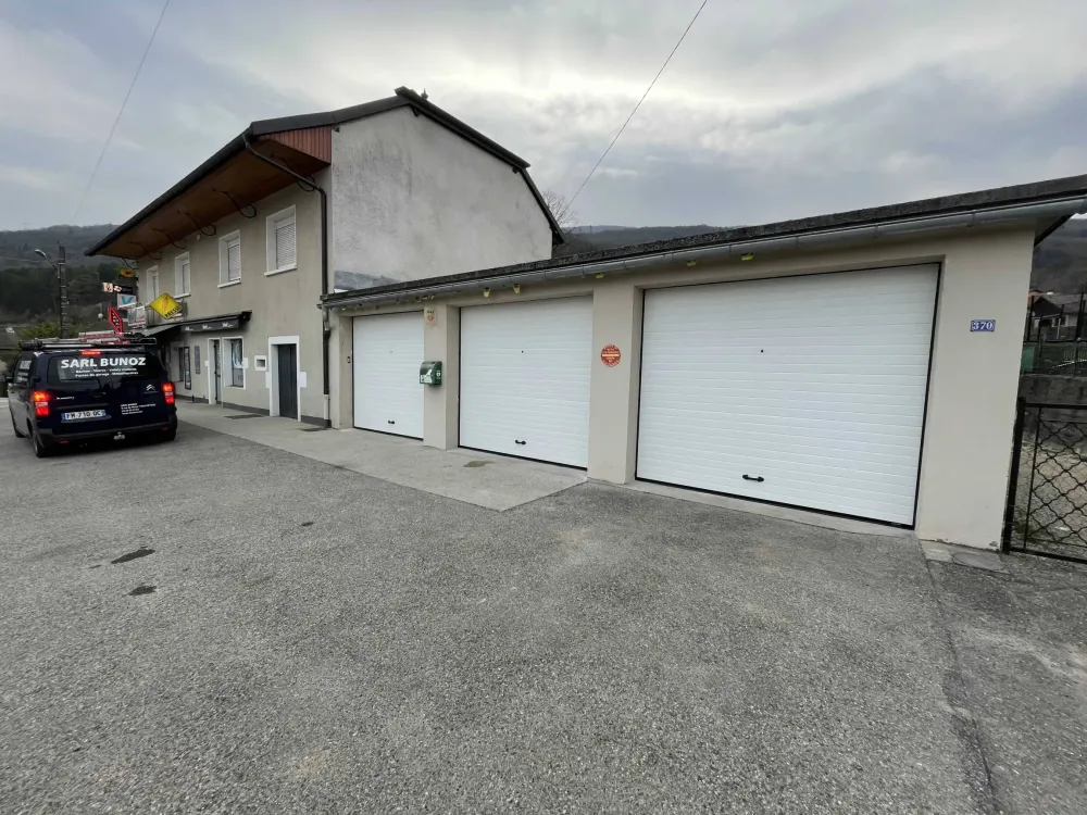 porte-de-garage-sarl-bunoz-motz (13)