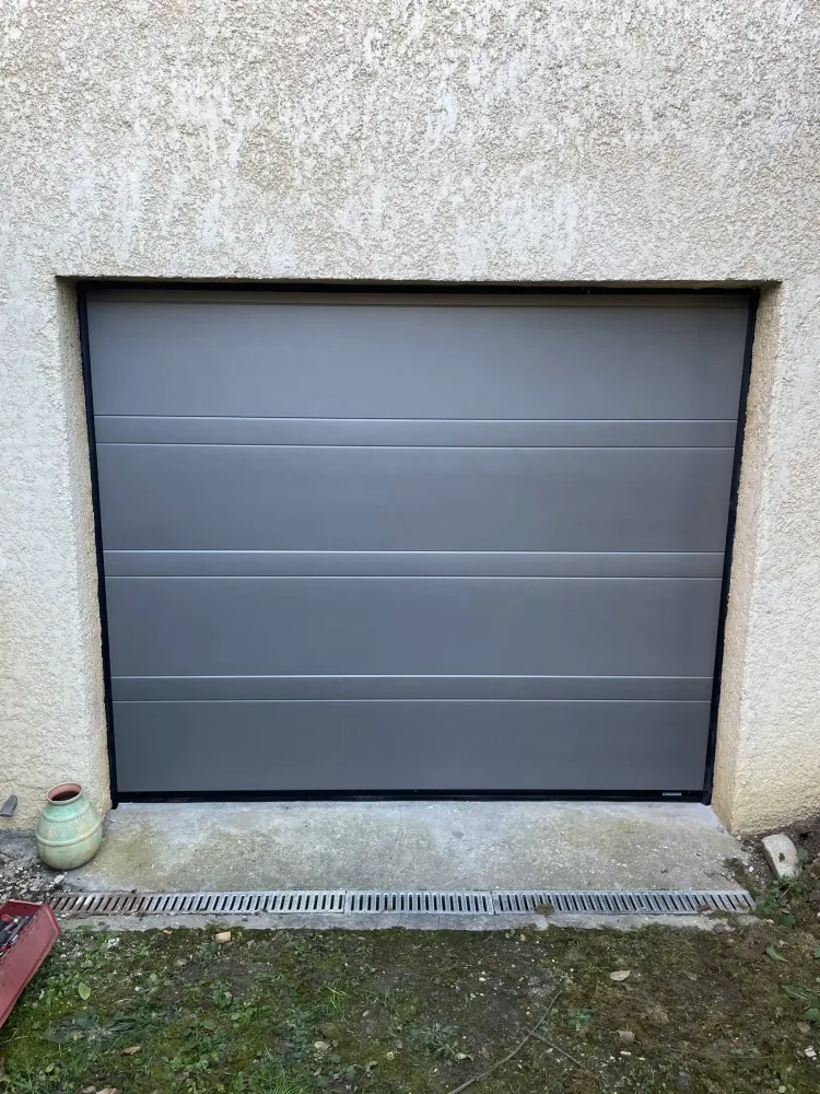 porte-de-garage-sarl-bunoz-motz (21)